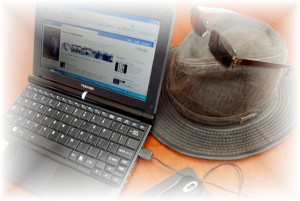 laptop-hat2a